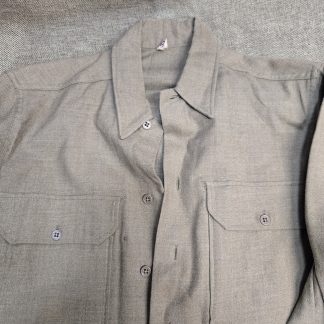 World War II-era U.S. Army enlisted men’s wool field shirt- 14½ x 33
