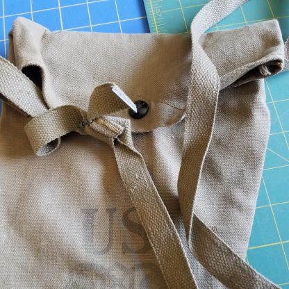 US Noncombatant Gas Mask Bag, WWII - Image 7