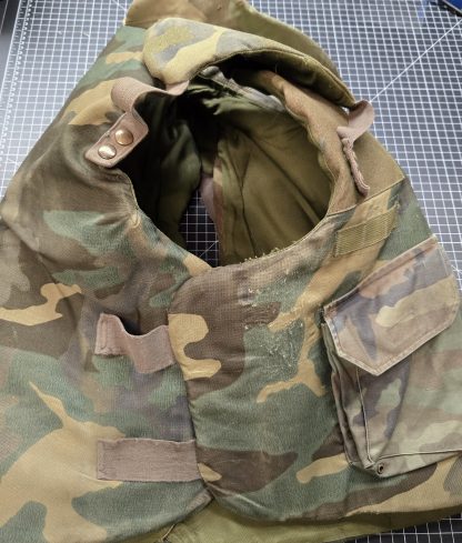 Army fragmentation protective vest -Flack Jacket 1988 Original Size Large