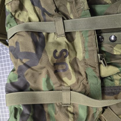 U.S. Military LC-1 Medium Field Pack in woodland camouflage - Image 6