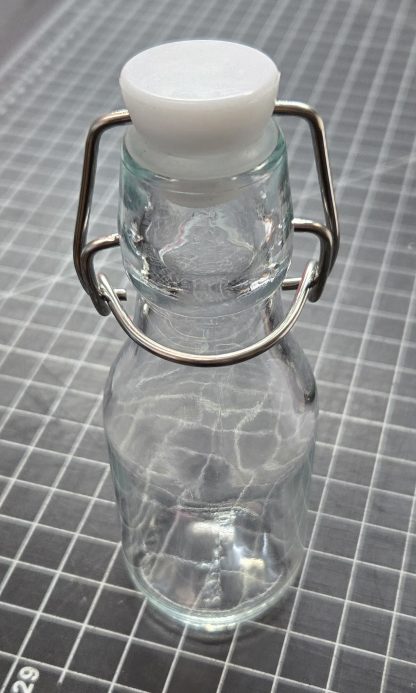 Queekay 2 oz (60 ml) Mini Swing-Top Glass Bottle