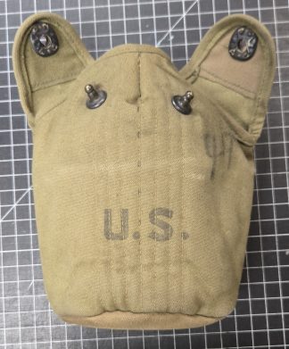 WWII 1945 U.S. Army Canteen Cover, Bates Mfg. Co., Dark Khaki